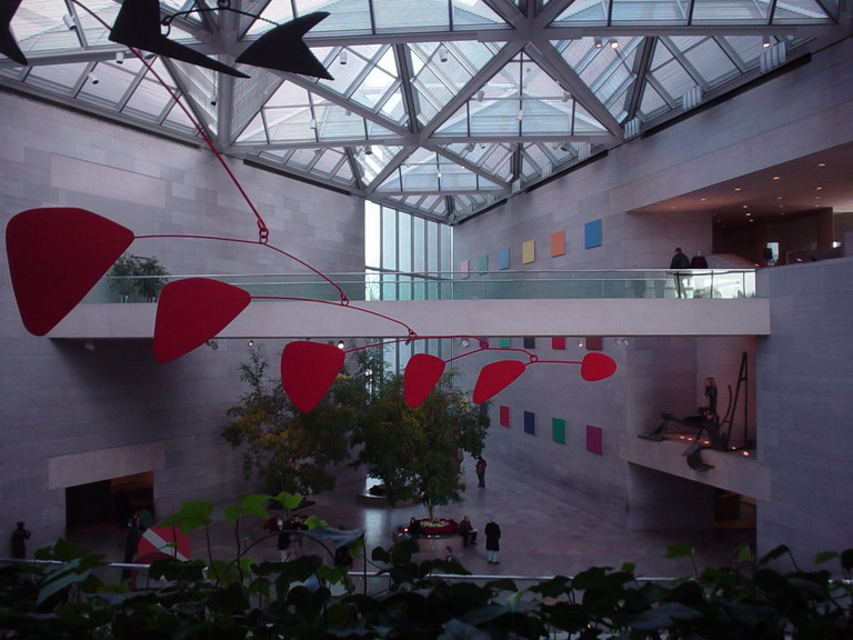 Cristina On The Mall 30-Dec-2005