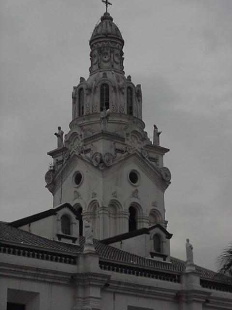 Quito March 2001