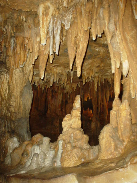 Skyline Drive & Luray Caverns October 2006