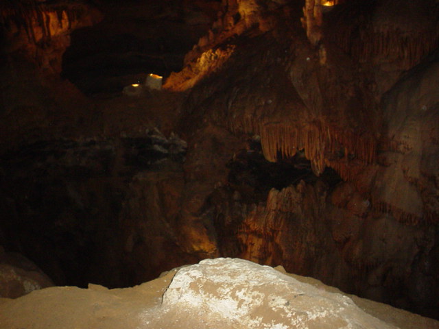 Skyline Drive & Luray Caverns October 2006