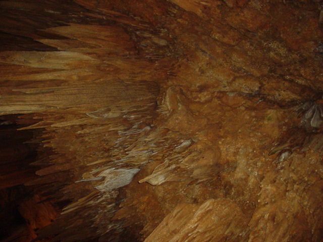 Skyline Drive & Luray Caverns October 2006