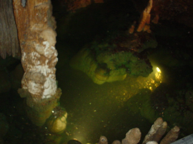 Skyline Drive & Luray Caverns October 2006