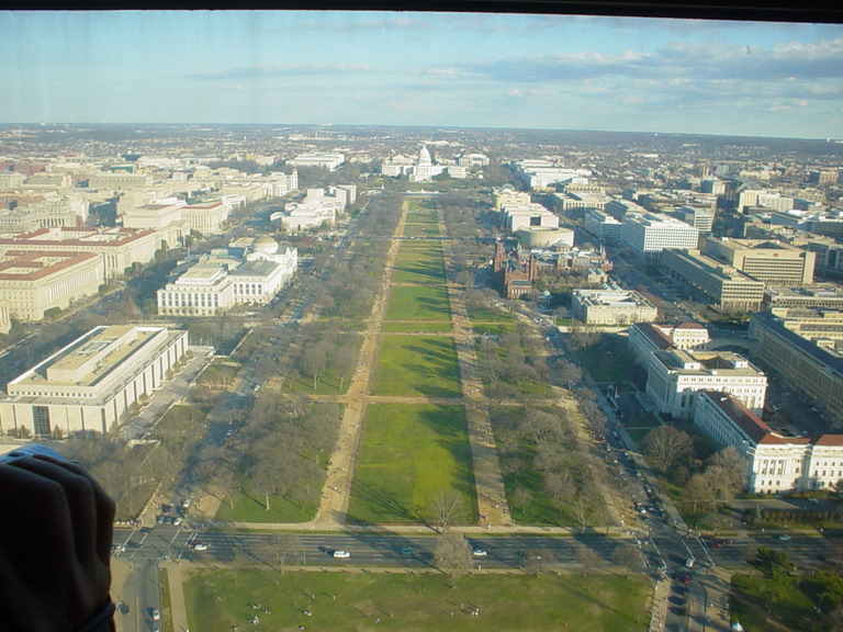 At the Washington Monument 6-Jan-2007