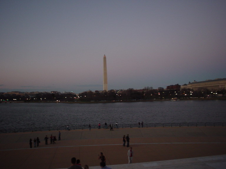 At the Washington Monument 6-Jan-2007