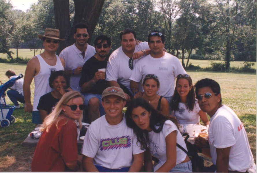 INTELSAT Picnic 1998