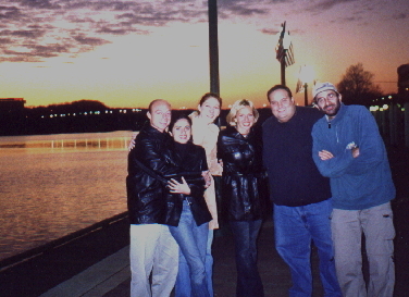 Ale & Laura in DC December 2001